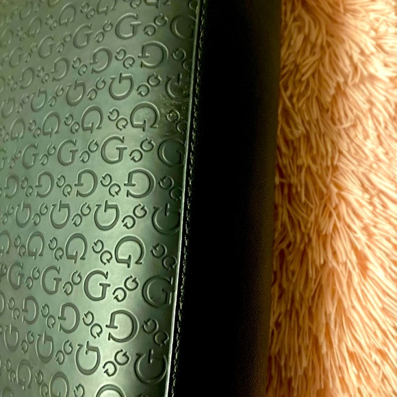 Guess leather bag / shoulder chain - Picture 8 of 10